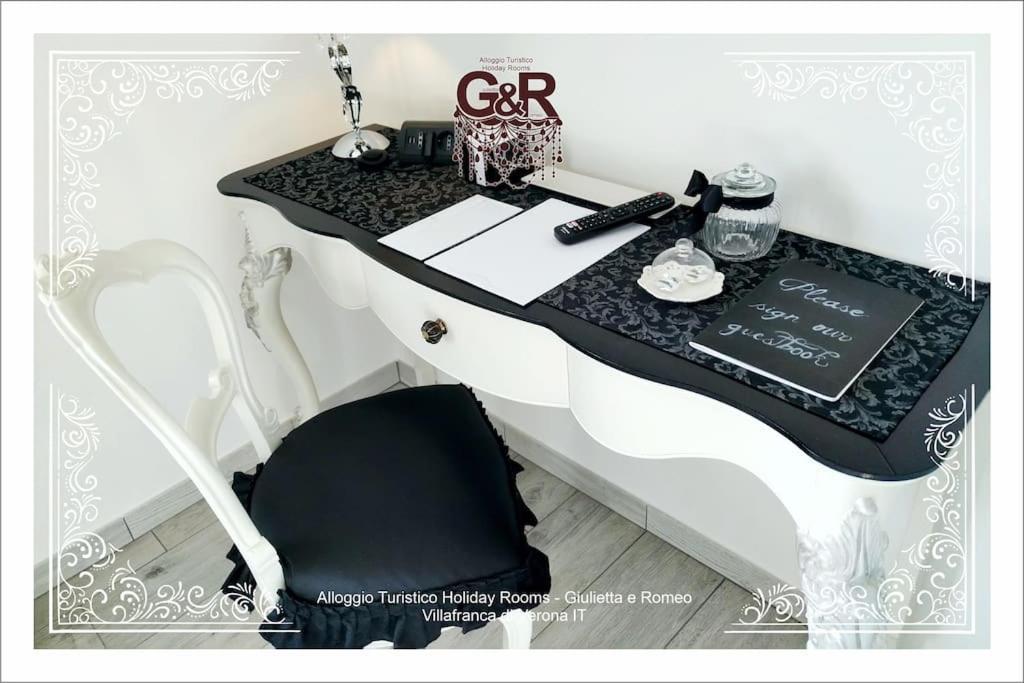 Alloggio Turistico Giulietta E Romeo - Intero Appartamento - Villafranca Di Verona, Zimmer, Holiday Rooms מראה חיצוני תמונה