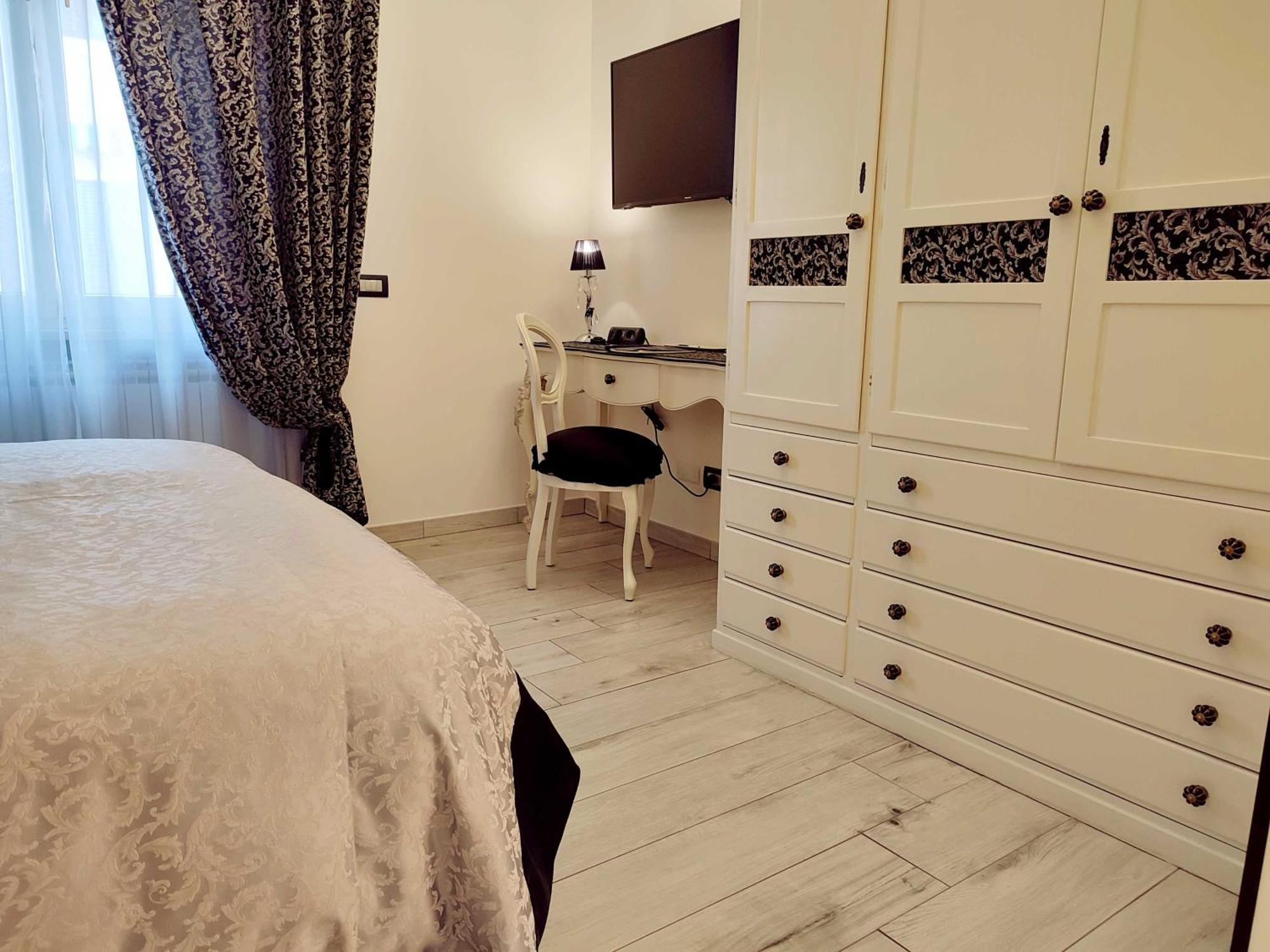 Alloggio Turistico Giulietta E Romeo - Intero Appartamento - Villafranca Di Verona, Zimmer, Holiday Rooms מראה חיצוני תמונה